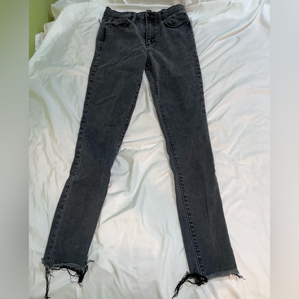 Black skinny jeans